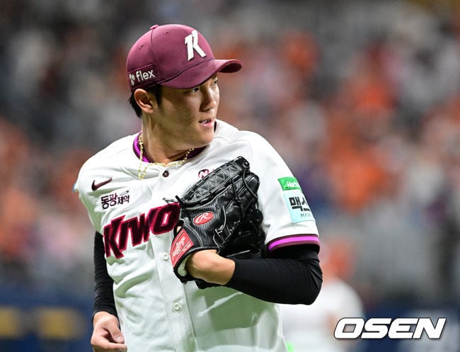 '2G 연속 QS' 안우진, 정상 궤도 진입…투구수 관리는 신중, "전반기 동안 되도록 100개 미만"