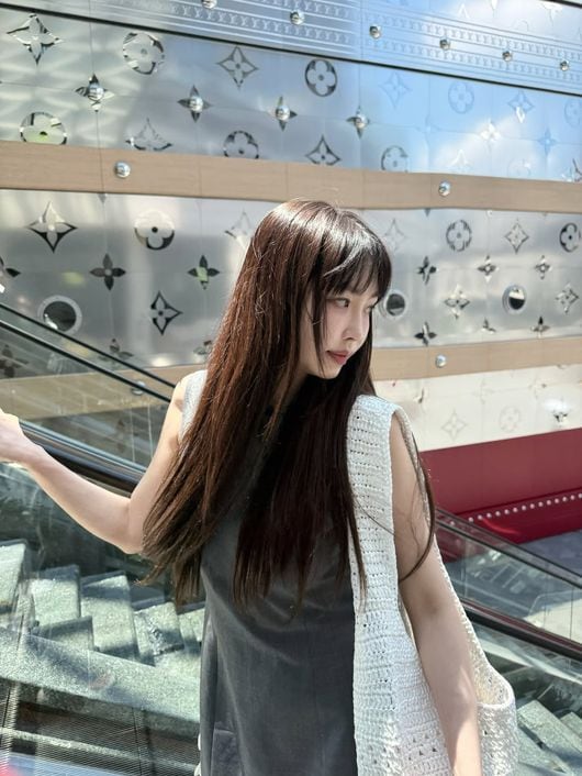 "진짜 원래 얼굴 찾았네"…강예원, 눈 성형 7번 이후 아이돌 뺨치는 '역대급 동안 미모'