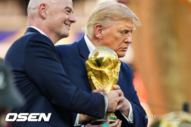 유럽 55개국 WC 보이콧 만장일치…FIFA “축구 안 판다”, 200억 달러 협의 강행