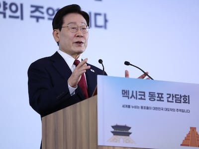 李대통령, 유시민 겨냥 “개혁에 방해요인 있다”