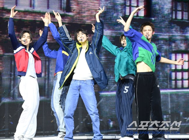 '영크크' 5번·'레드레드' 4번…코르티스 콘서트, '부실 세트리스트'에 팬들 '싸늘'