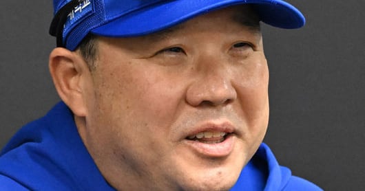 Choi Hyoung-woo to Start Third Playoff Game as Left Fielder for Samsung Lions - 조선일보