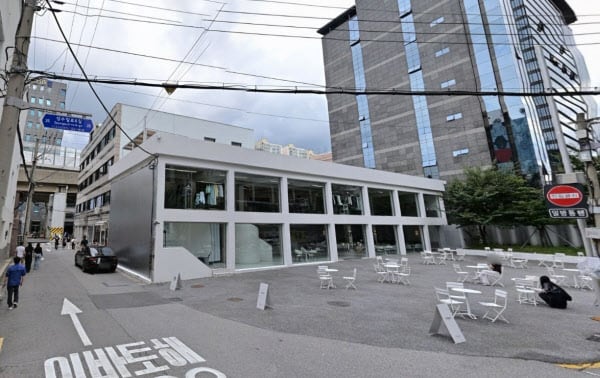 '빌딩 재벌'의 상속 싸움 덕에 성수동 빌딩 541억에 인수한 올리브영