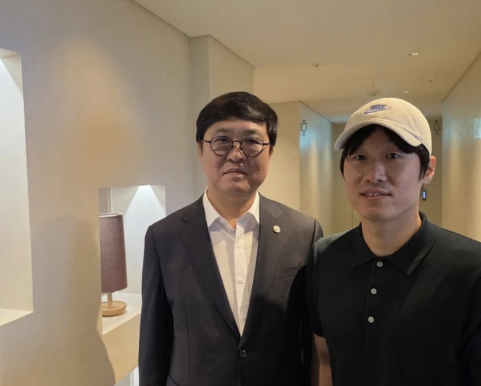 최휘영 문체부장관 "박지성X이영표X박주호 위원님과 K-축구혁신위 구성...국민들이 K-축구 희망 가질 수 있도록"