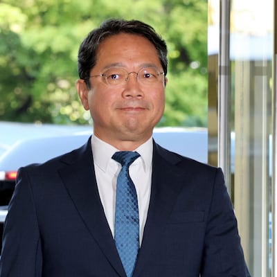 김승원 법무부 장관 후보자가 서울 종로구 적선현대빌딩에 마련된 인사청문회 준비사무실로 출근하고 있다. /뉴스1