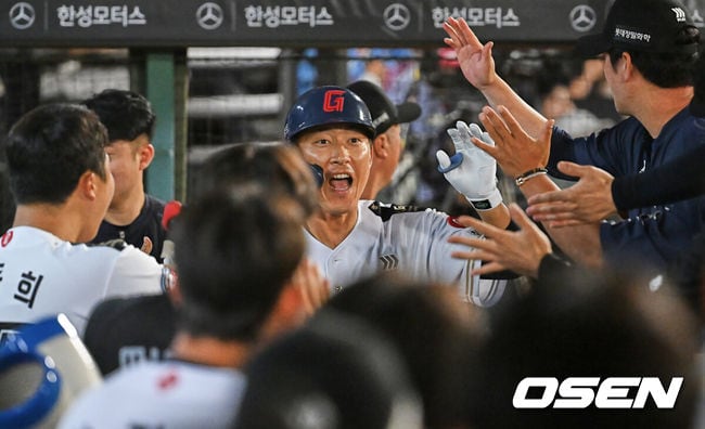 "진혁 선배님 지분 가장 크다" 롯데 7연승의 밑거름, 50억 베테랑의 헌신 있었다