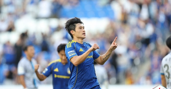 Lee Dong-kyung Becomes First Domestic Player to Reach 10-10 Club for Two Seasons