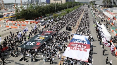 23일 경기 평택시 고덕동 삼성전자 평택캠퍼스에서 열린 삼성전자 노동조합 공동투쟁본부 '4·23 투쟁 결의대회'에서 조합원들이 구호를 외치고 있다. 2026.4.23 ⓒ 뉴스1 김영운 기자