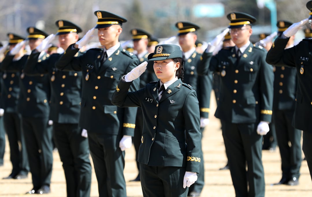 '늠름한 대한민국 육군 장교…' 육군 3사관학교 졸업·임관식