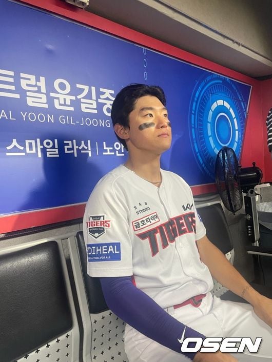 국보투수와 야구천재, 대투수와 나란히 하나....전국구 슈퍼스타의 큰그림 "영구결번이 가장 욕심난다"
