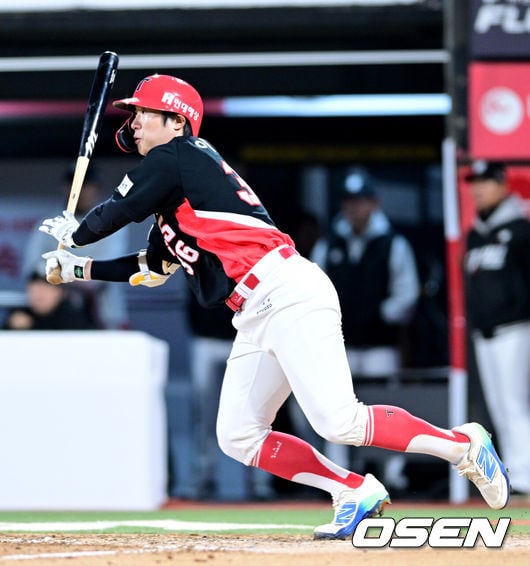 0:7→8:7 뒤집다. 야구는 9회말 2아웃부터, 4득점 끝내기 드라마...2차 드래프트 KIA 이적생 4타점 몰아치다