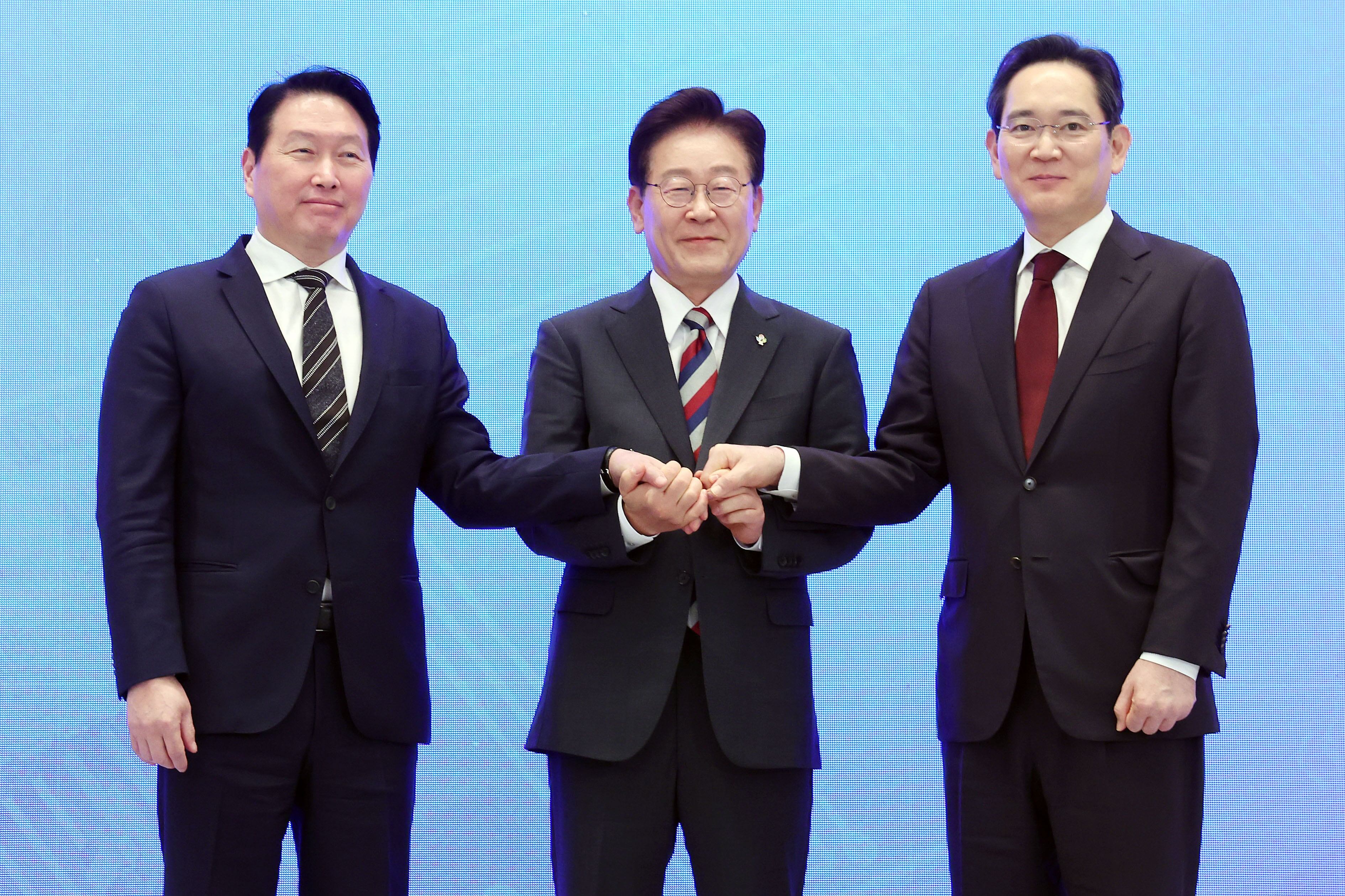 ‘SK하닉 서남권 투자’ 저격한 흥국운용, 하루만에 주주서한 철회…“본부장 개인 의견”