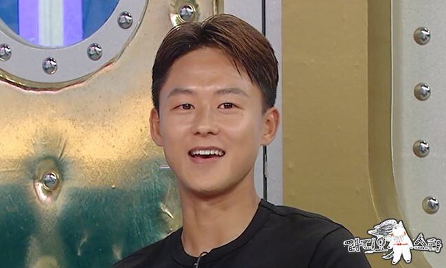 지드래곤도 홀려서 '좋아요' 눌렀네..'연봉킹' 이승우, 화제의 세리머니는?(라스)