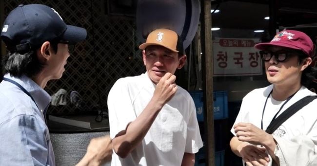 조선일보 보도 이미지 - 유재석 절친 황정민 길거리 캐스팅