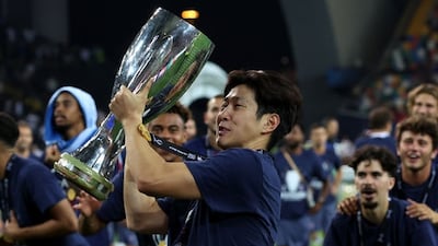 "PSG 우승하면 역대급 보너스!" 이강인, 못 뛰어도 17억 5000만 원 챙길 수 있다..."챔스 2연패 시 선수단 전원 보너스"