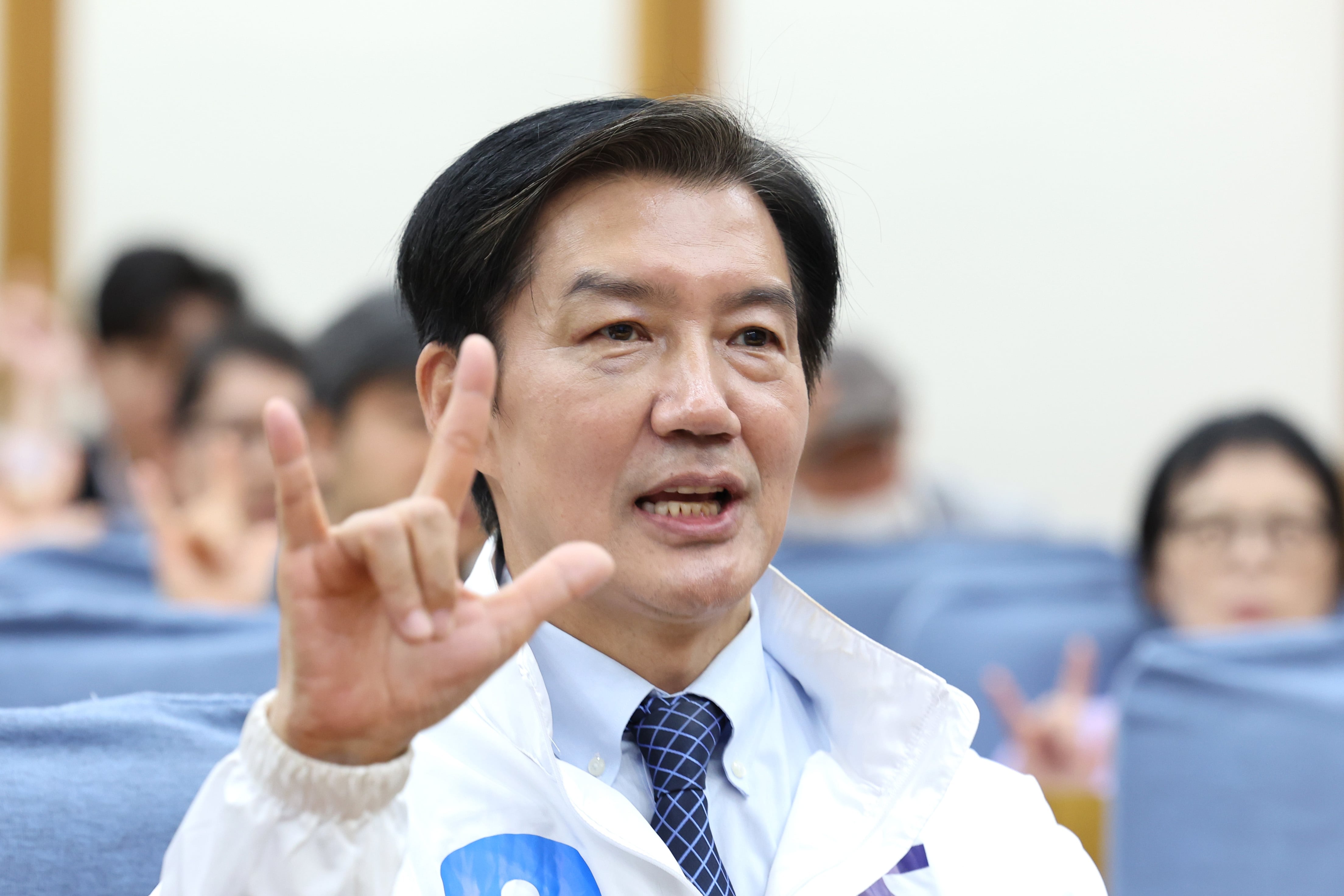 조국 “일베식 ‘노’ 표현 구별해야”… 이준석·윤상현 “사투리 낙인” 반박