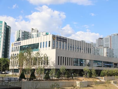 인천 소야도 선착장 계류 중이던 어선 전복… 기름 유출 방제