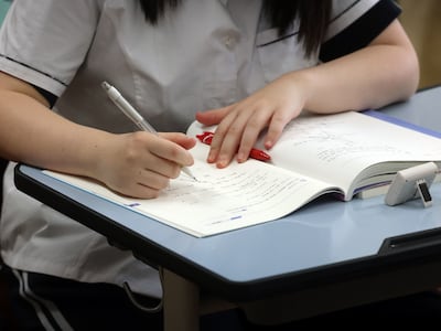 숏폼에 밀린 ‘읽기’… 한국 학생 문해력 역대 최저