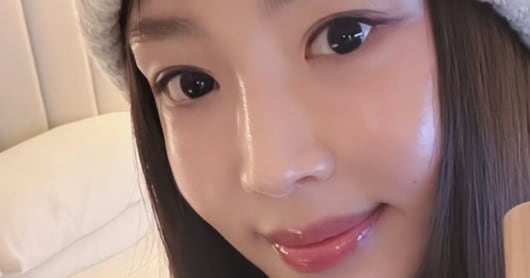 Taxi Driver Praises Kang Ye-won's 'Diamond Skin' - 조선일보