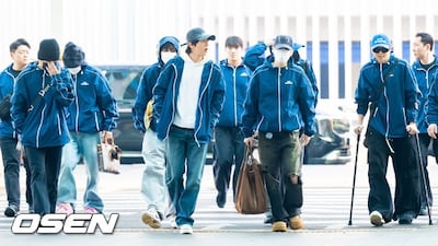 BTS Departs for New York 12 Hours After Comeback