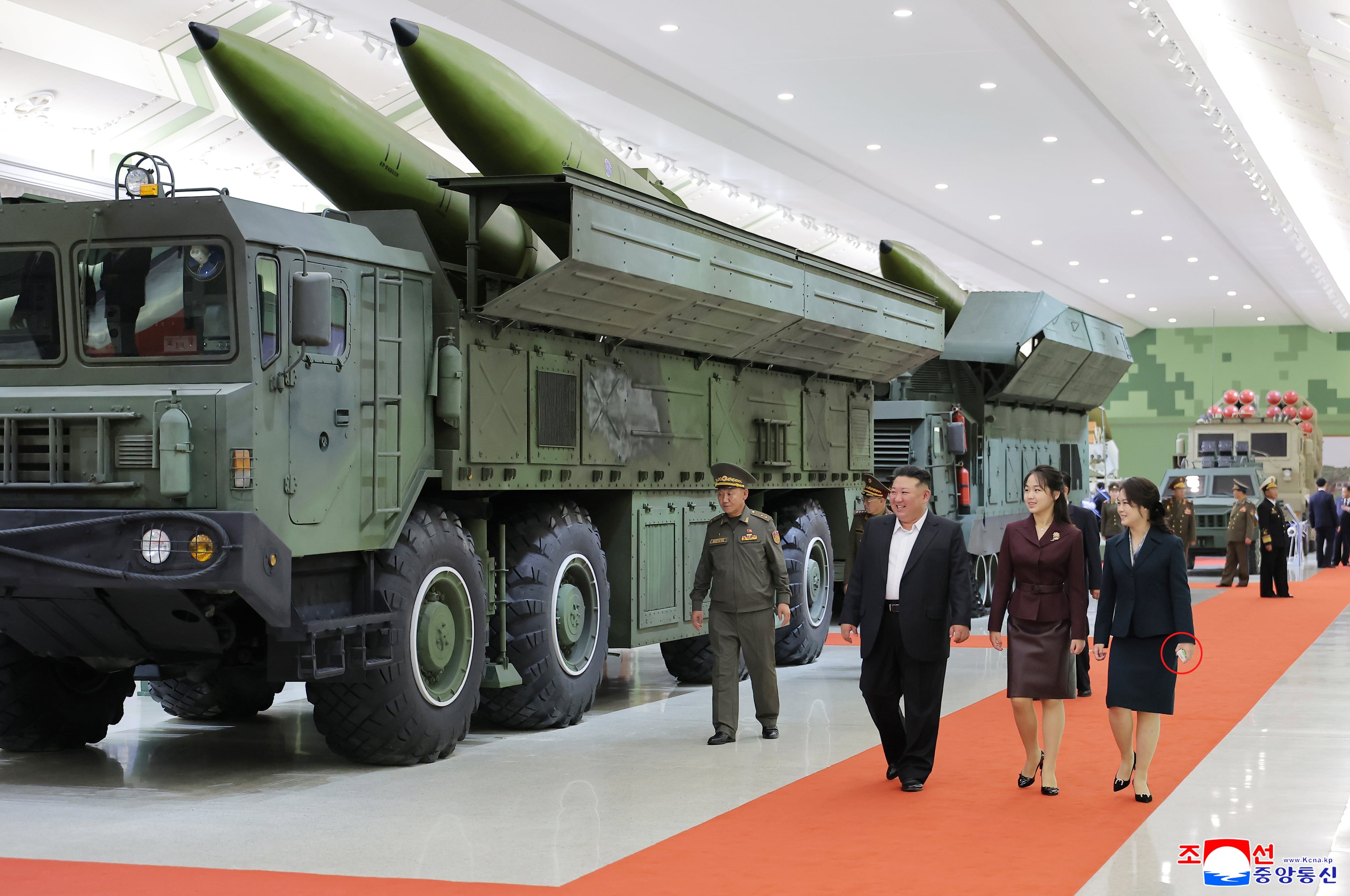 韓国国情院「北朝鮮のキム・ジュエ氏、後継者内定固まる…核ミサイル実務関与も演出」