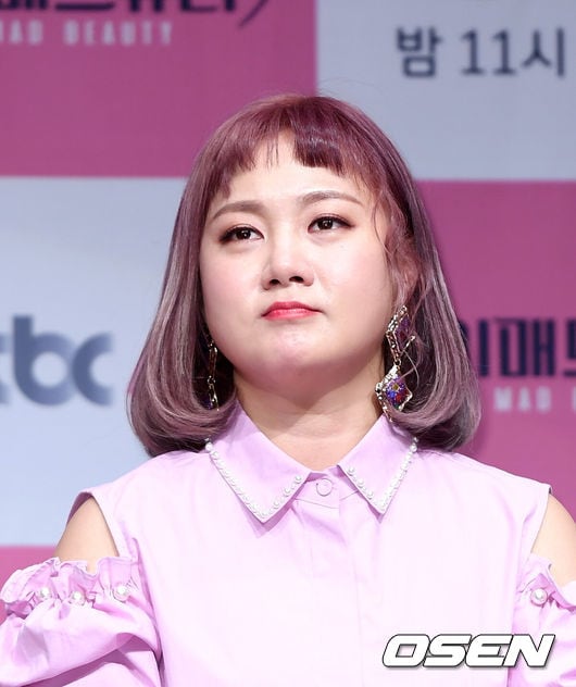 ‘구속’ 박나래 전 매니저 변호사 “수사기록 재검토..최선 다하겠다”