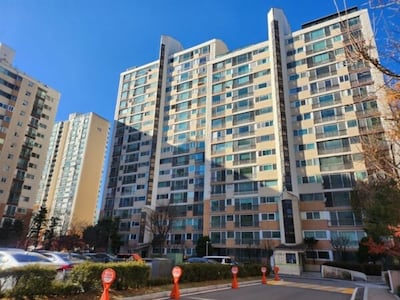 靑 “李대통령, 아파트 매각 잔금 유예하며 이자 안 받아”