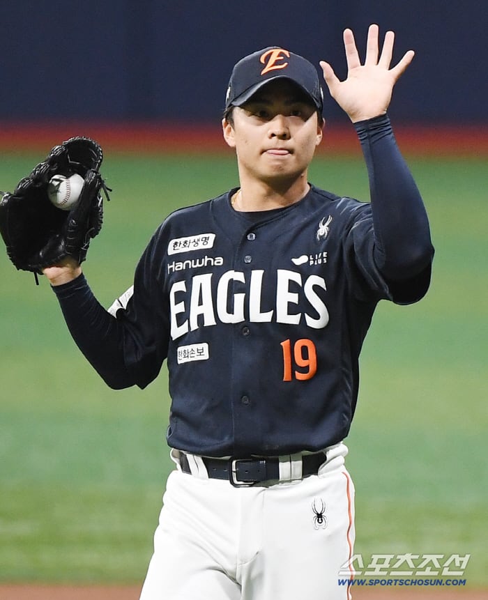AG 금메달 적신호? 최대 라이벌 "WBC 해외파 대거 참가…왕옌청 포함"