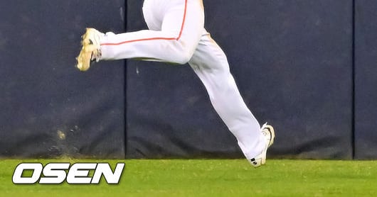 오재원의 수비 장면