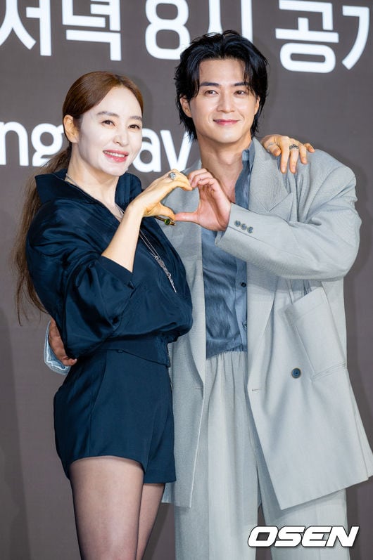 '지금 불륜' 김지훈 "가장 흠모했던 ♥김혜수와 부부라니..바로 출연"