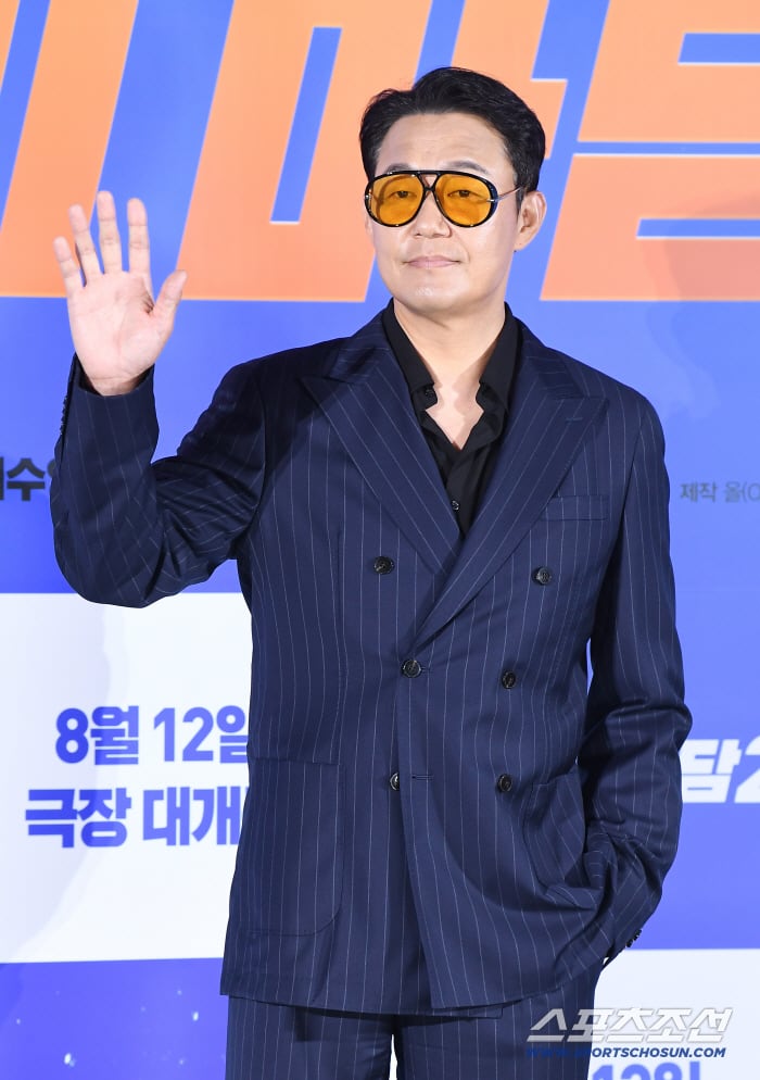 '오케이 마담2' 박성웅 "엄정화, 1편 첫 촬영 때 나 무서워 해 잘릴 뻔"