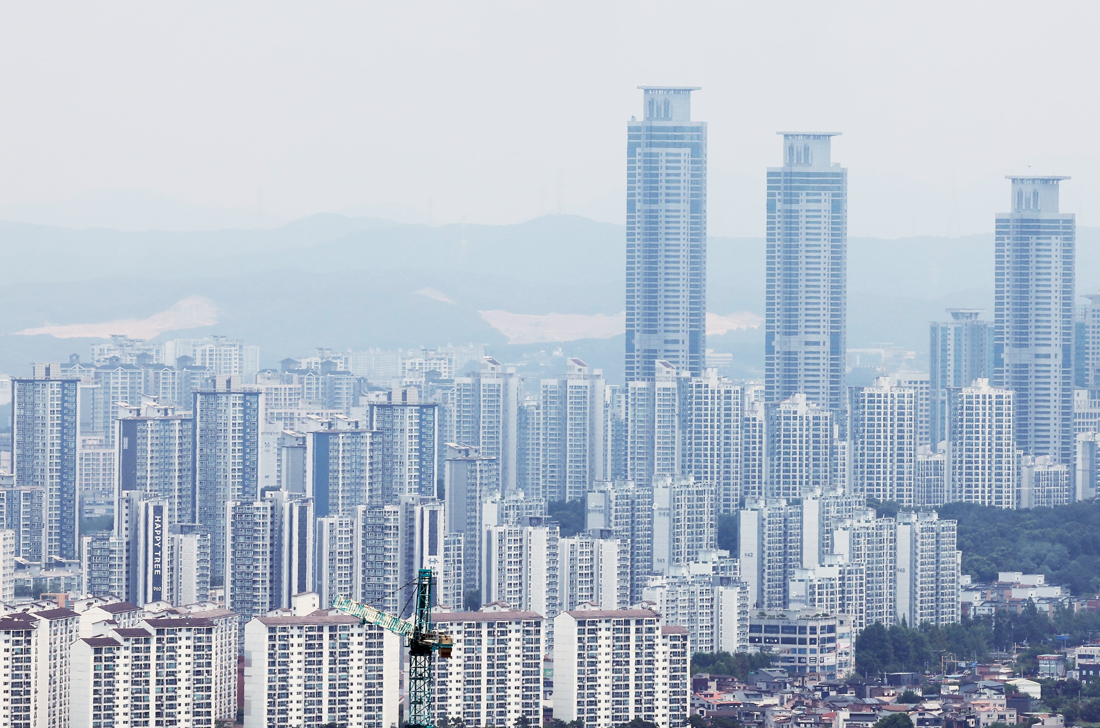 잔금대출도 선착순… 신축 아파트 입주 앞두고 자금 비상