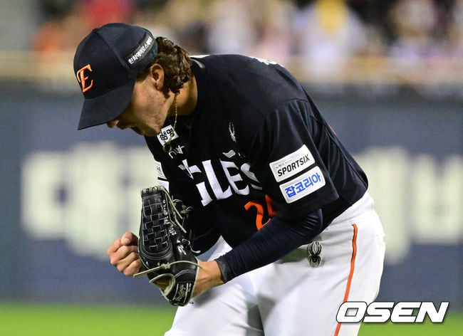 '데뷔전 부상 불운→1선발 존재감' 한화 외인 에이스, 예열은 끝났다…후반기 첫 출격, 독수리 비상 이끌까