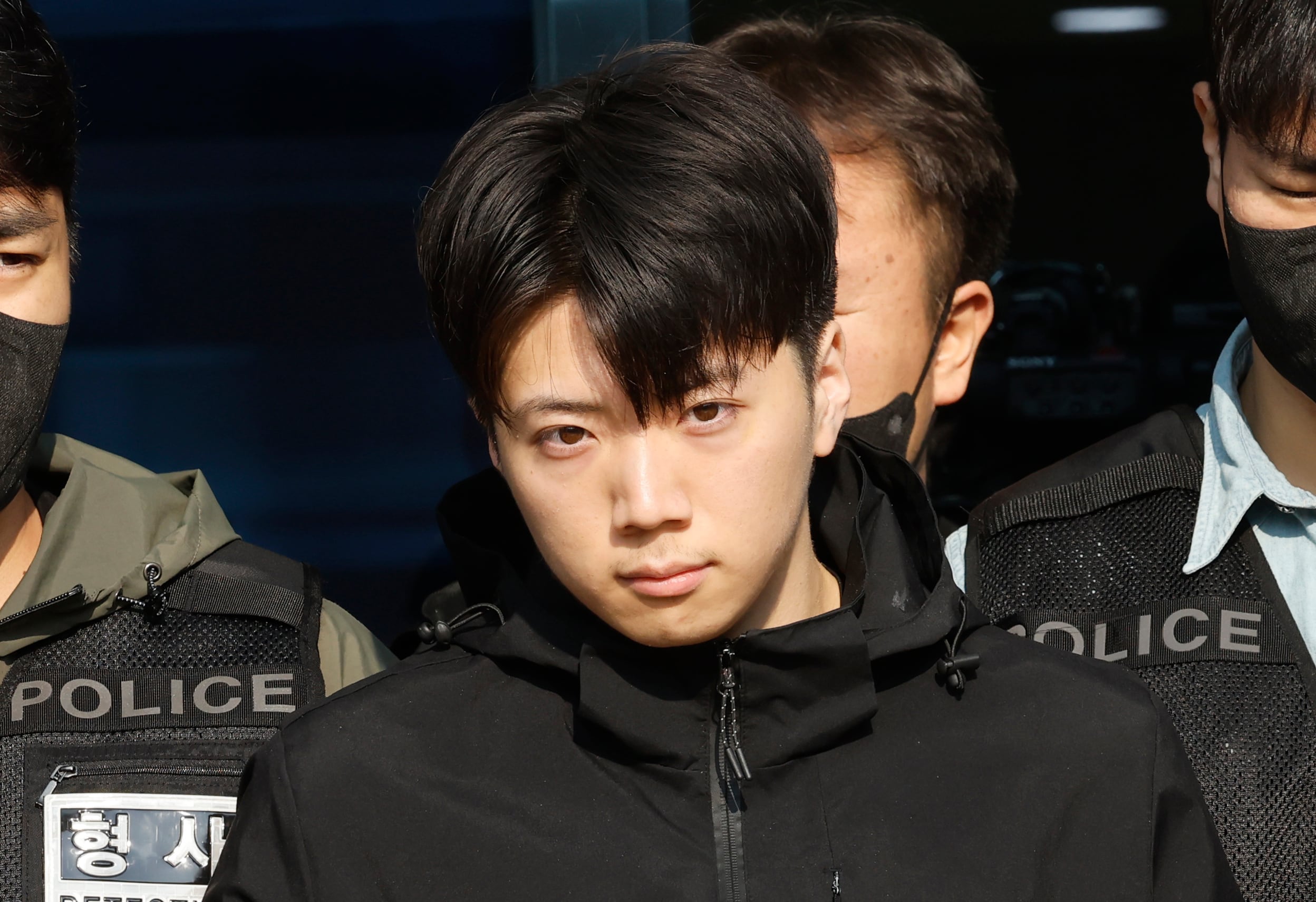 여고생 살해 장윤기 수사팀장, 핵심 증거물 인멸해 긴급 체포