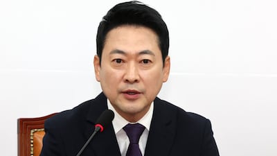 장동혁 국민의힘 대표가 5일 오전 서울 여의도 국회에서 열린 기자간담회에서 모두발언을 하고 있다. photo 뉴스1