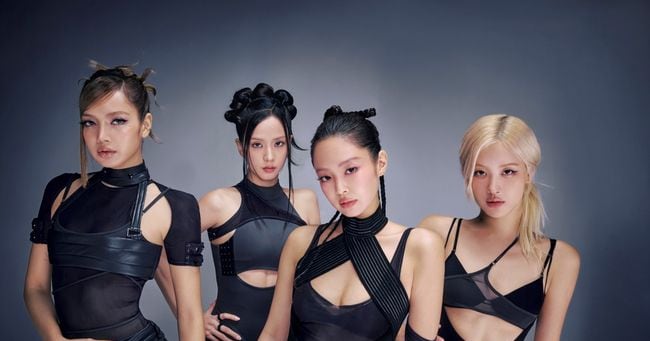 블랙핑크, K팝 걸그룹 최초 옥관문화훈장 수훈..데뷔 10주년 겹경사