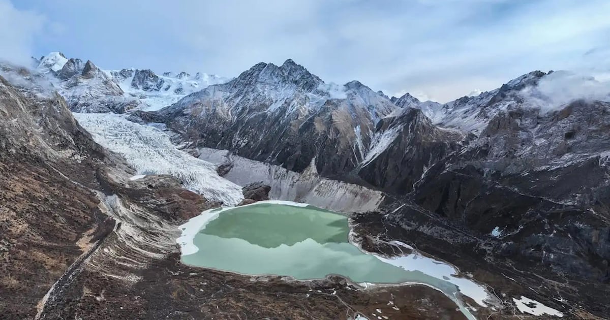200+ Himalayan Glacial Lakes: Ticking Time Bombs