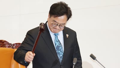野와 협의없이 밀어붙인 개헌... 결국 우원식 “상정 안하겠다”