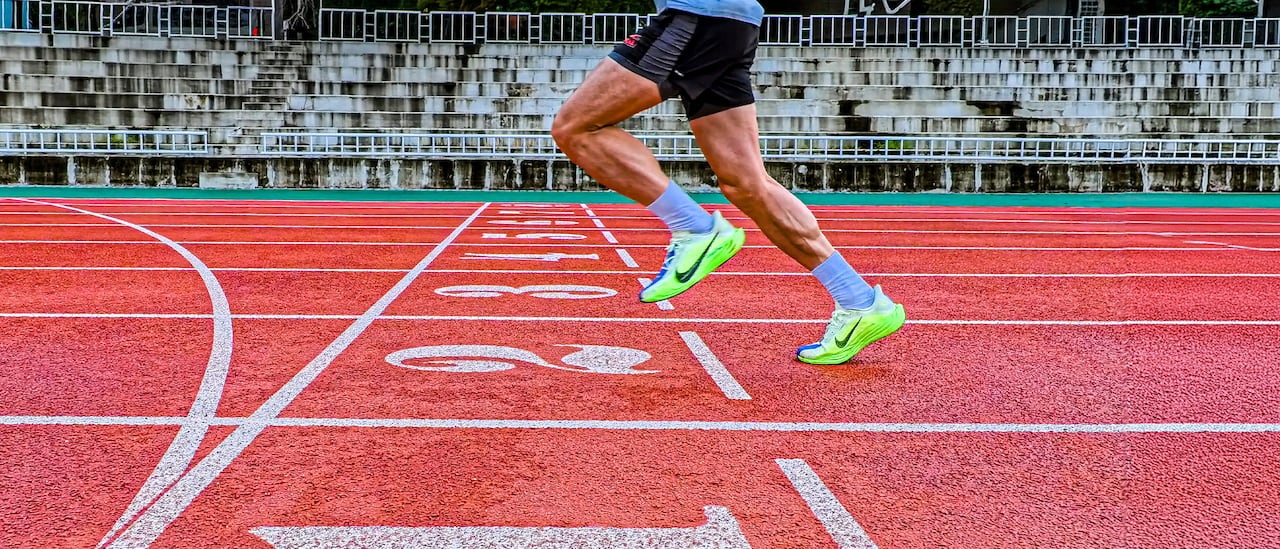 8월 22일 고향집에서 가까운 충북대 운동장 트랙에서 10km 조깅을 하는 모습. /채민기 기자