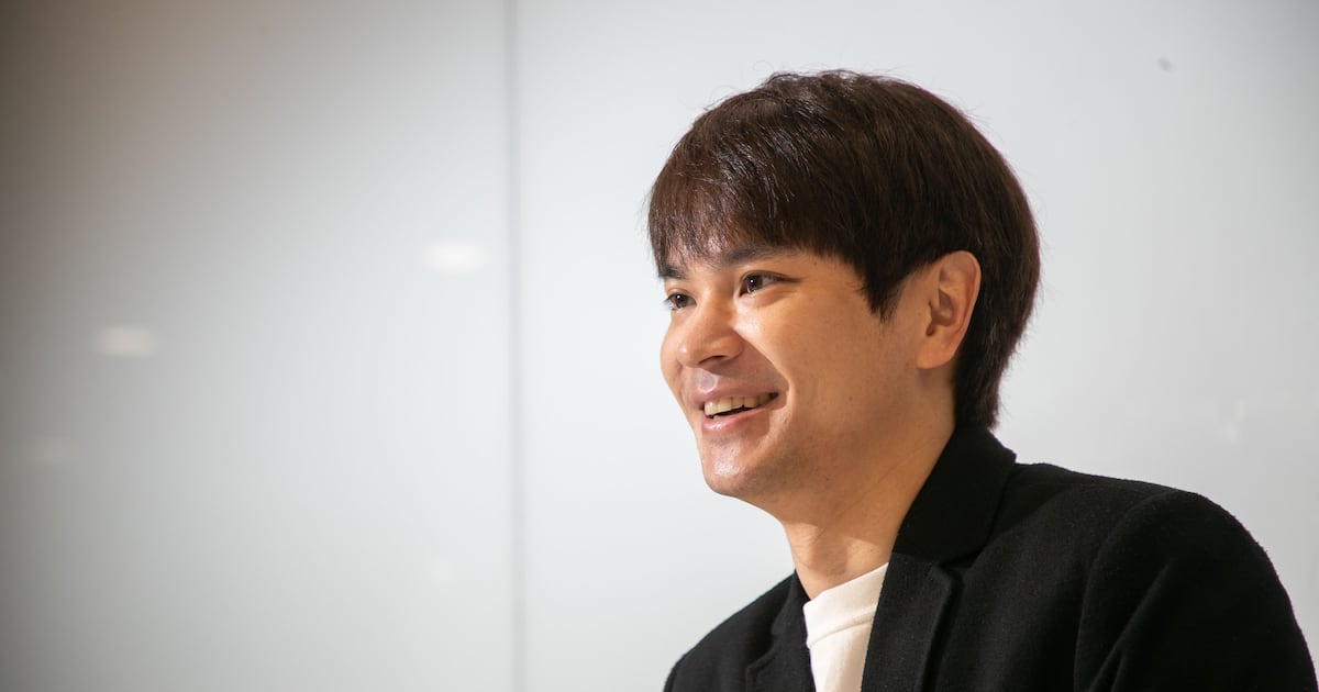 물티슈는 한장, 냅킨은 잘라서 반만 사용... 재벌 3세의 가정 교육 - 뉴스 썸네일 이미지