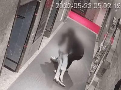 ‘부산 돌려차기’ 가해자, 매달 10만원 영치금 쓴다… 피해자는 반발