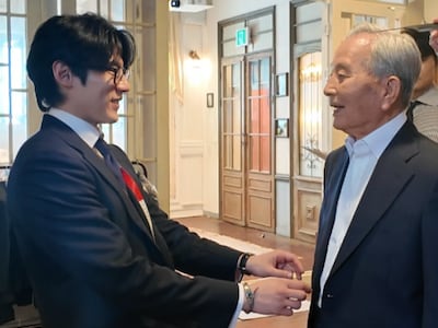 참전용사에 ‘단 하나뿐인 양복’ 기부한 청년 재단사