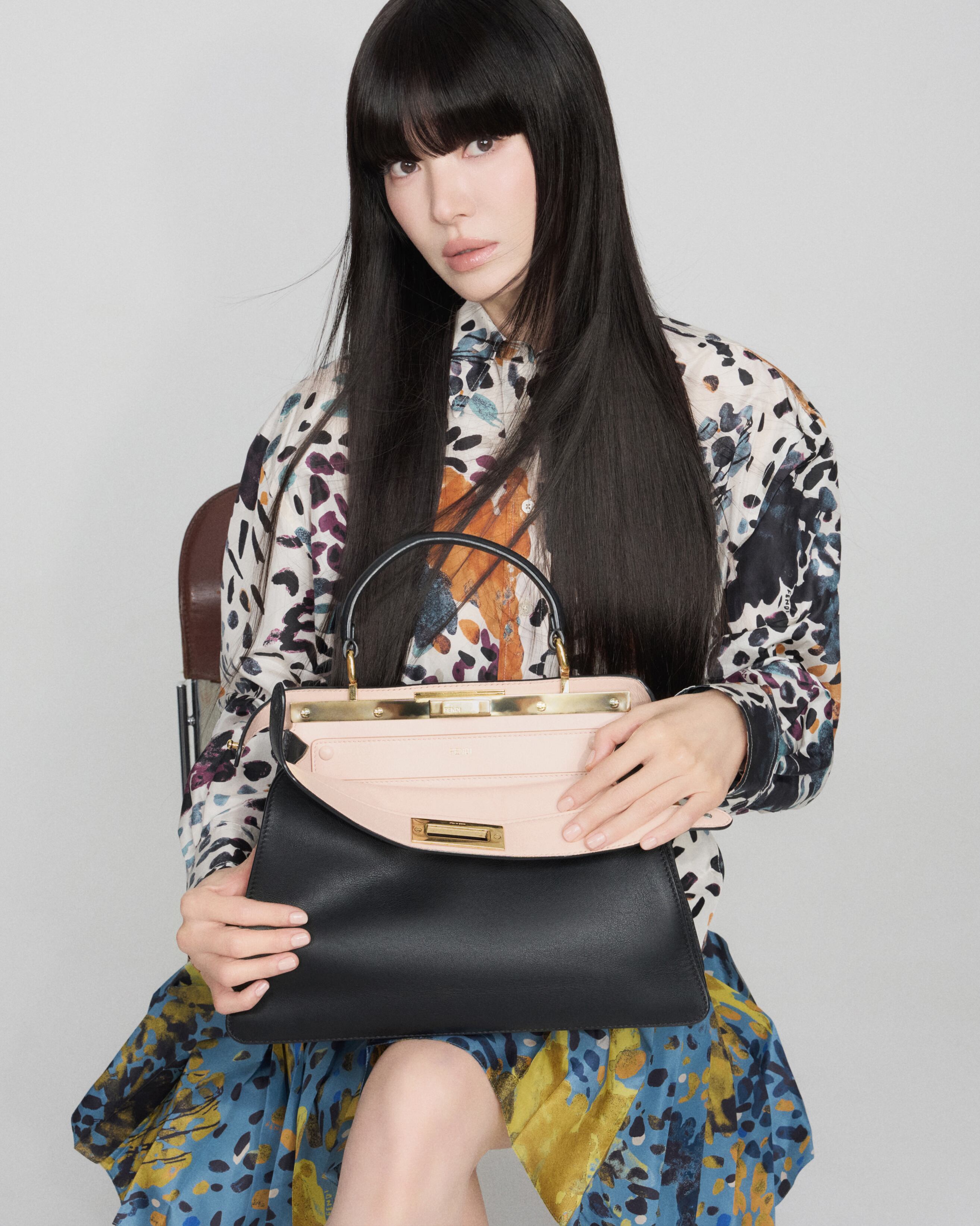 인천탐정사무소 서울탐정사무소 – 펜디 피카부! 이 무한 매력의 예술적 소울 메이트 백에 대하여