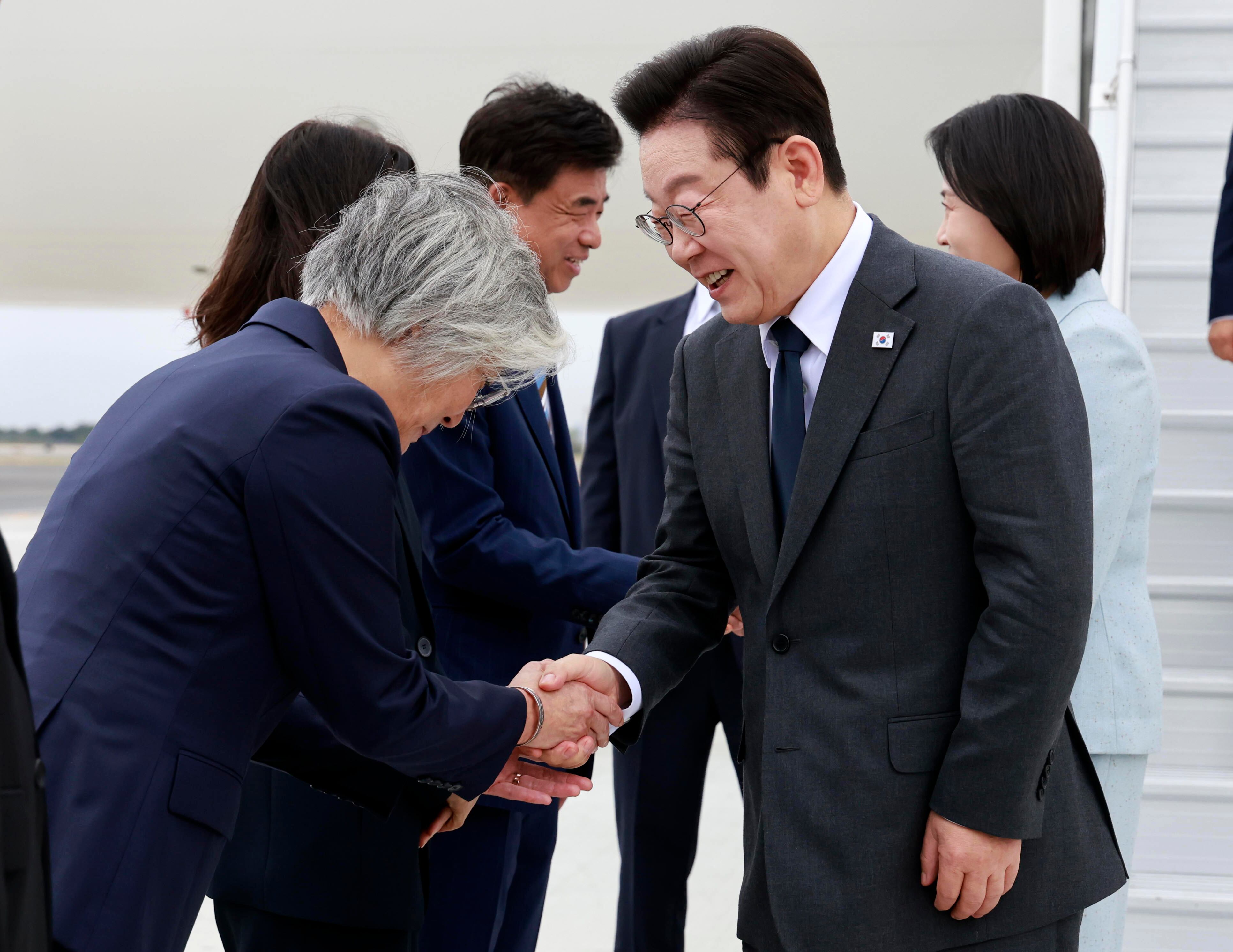 강경화 “주미대사관 외교력, 계엄 이후 많이 무너져… 할 일 많다” – 폰테크 달인