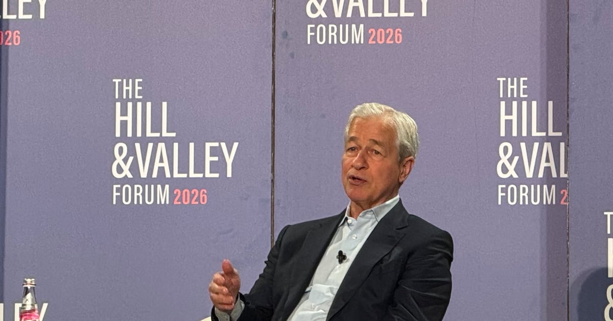 JP Morgan CEO Warns Iran 'Murderers Charging Toward Earth'