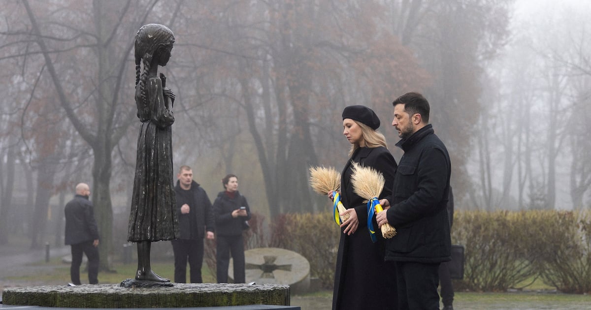 美, 영토 포기 종전안 강요… 우크라 ‘부다페스트 각서’ 악몽에 떤다