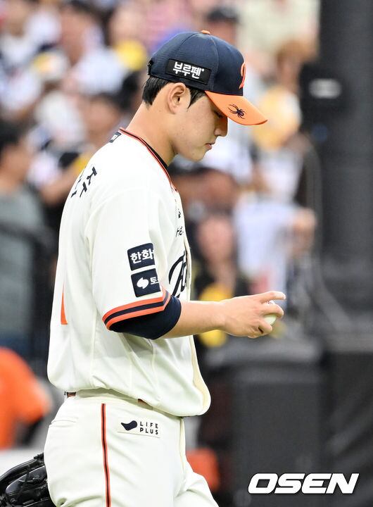 1회도 못 버티고 6실점 강판이라니…문동주 이런 적 처음이다, 한화 1위 역전 희망 사라지기 일보 직전 ‘LG 매직넘버 1’ – 폰테크 달인