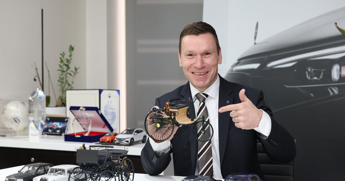 “벤츠 직판제 4월 도입... 가격 흥정 없애고 서비스 집중”