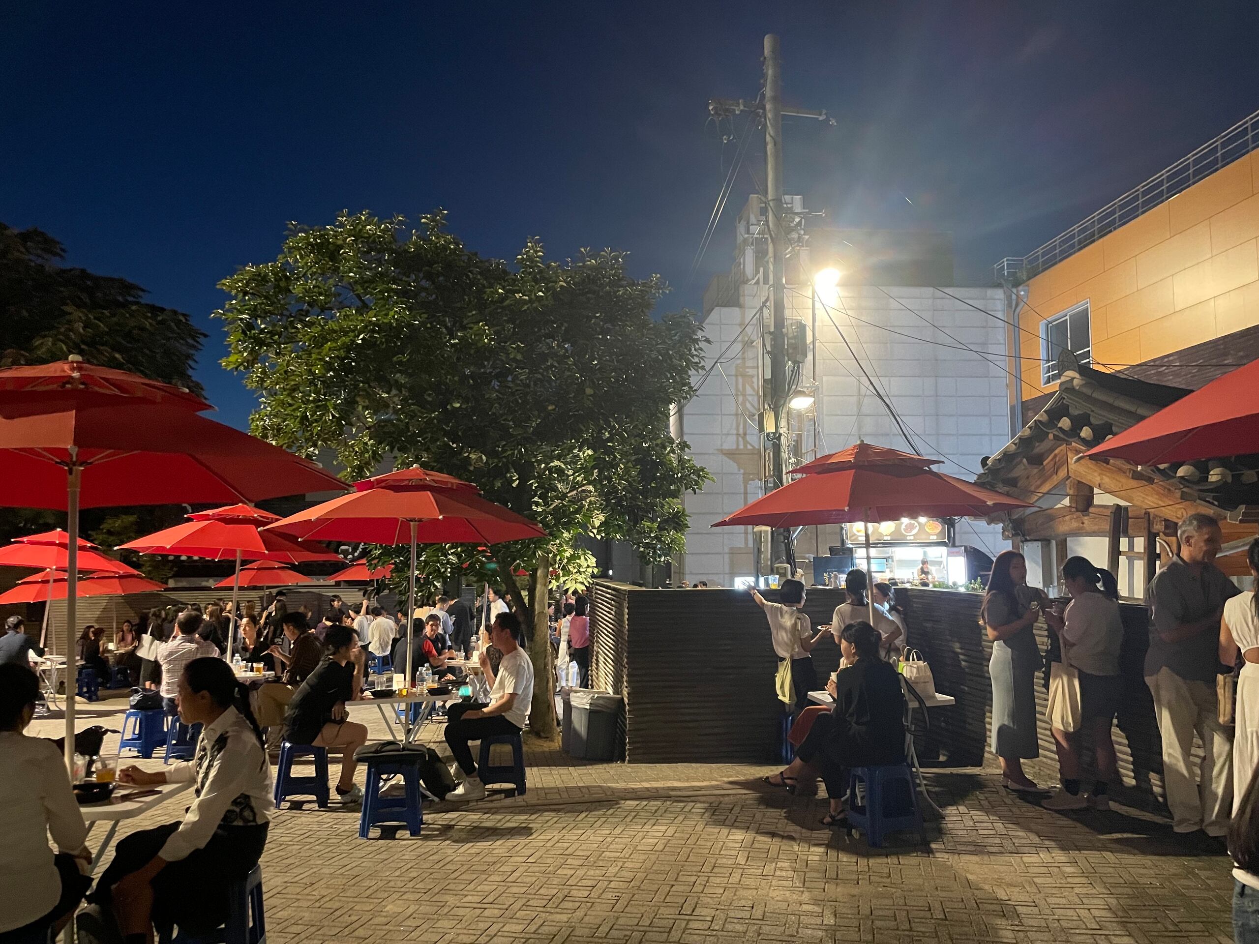 서울이 파티, 파티, 파티에 빠졌다