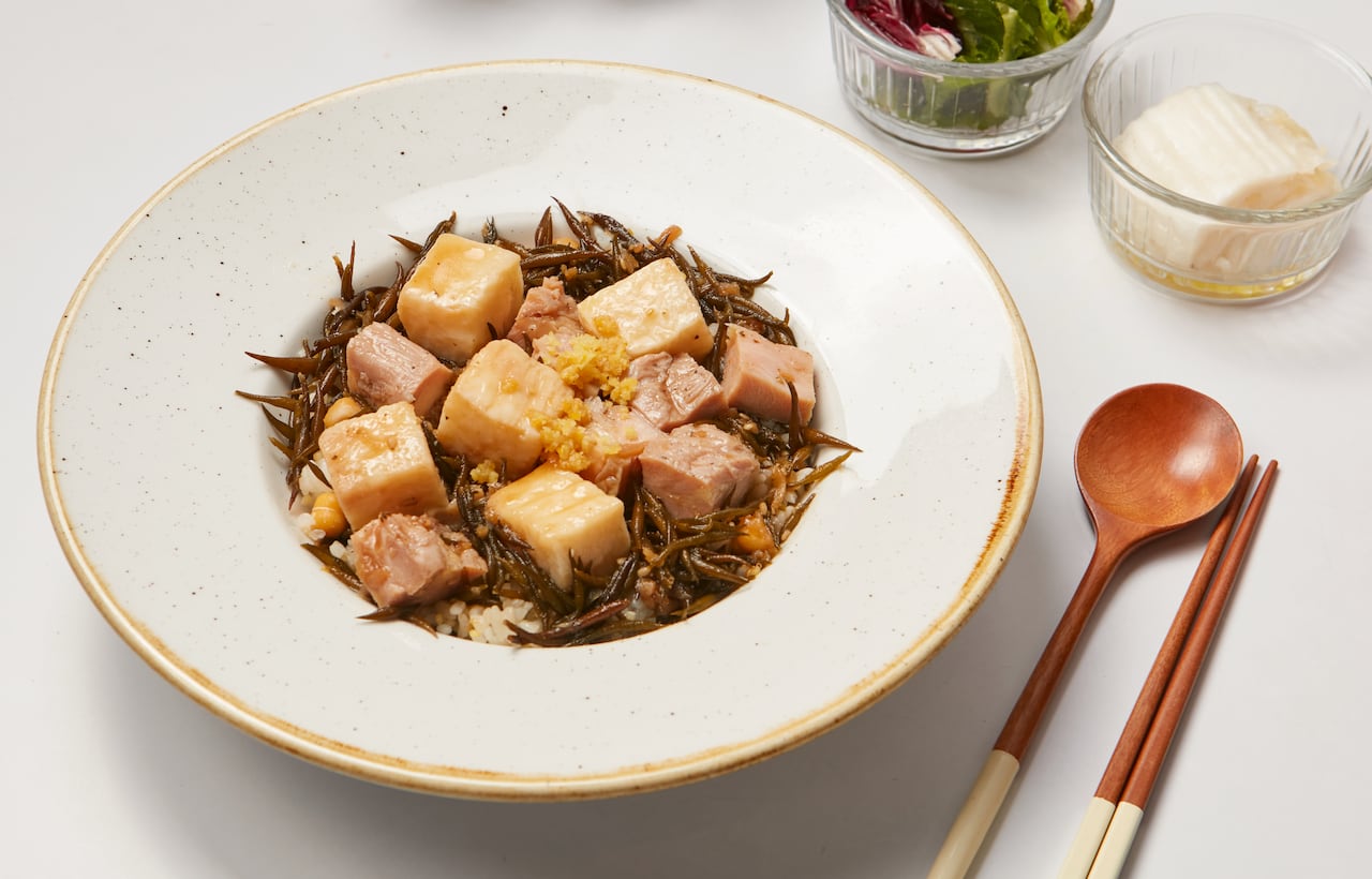 저당 톳 닭고기 영양밥 /필자 제공